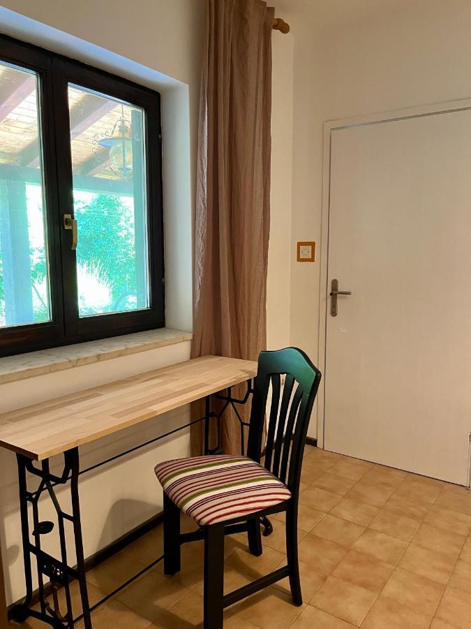 Apartmani Zora 茨雷斯 外观 照片